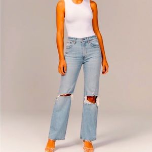 ABERCROMBIE & FITCH THE 90s RELAXED JEAN HIGH RISE 26 Short